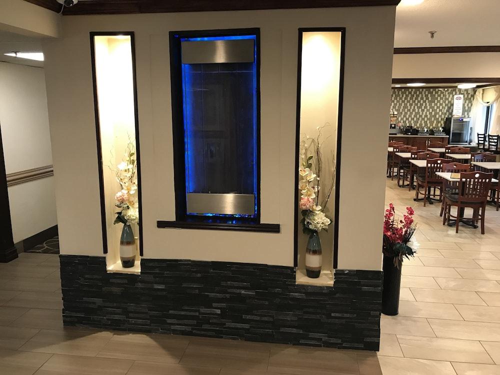 Baymont By Wyndham Grand Rapids Airport Cascade Exterior foto