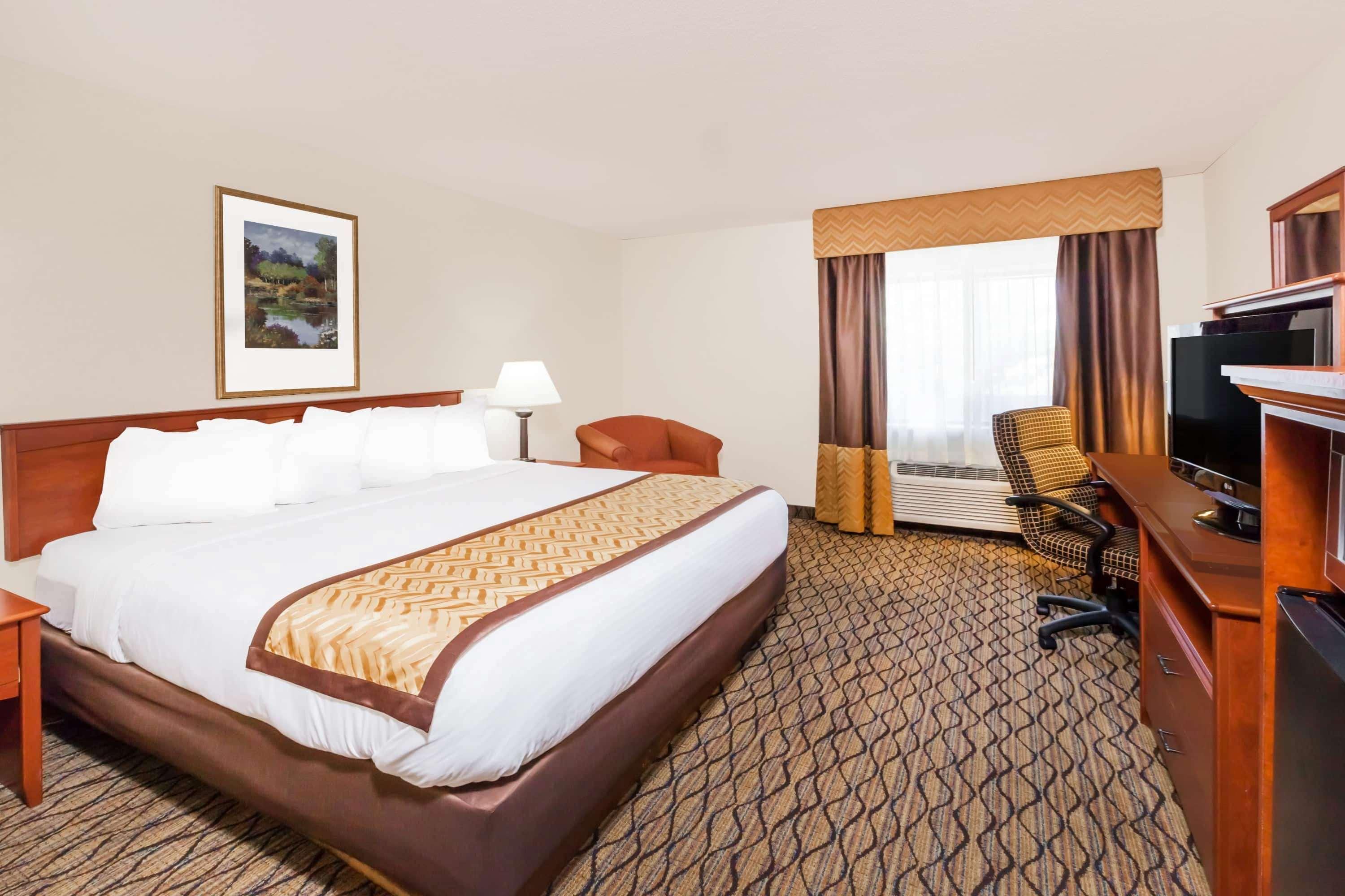 Baymont By Wyndham Grand Rapids Airport Cascade Exterior foto