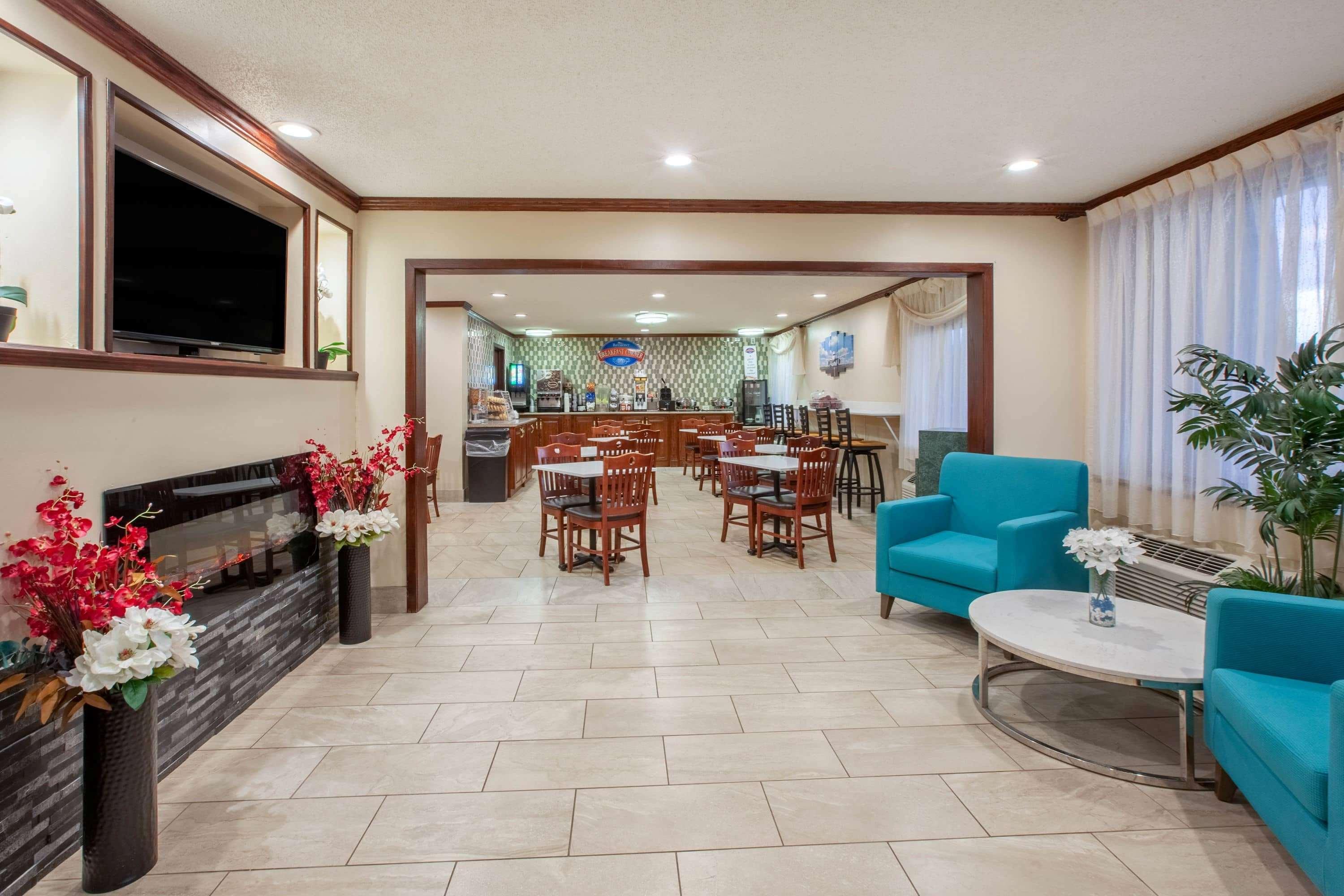 Baymont By Wyndham Grand Rapids Airport Cascade Exterior foto